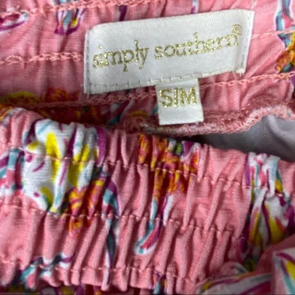 Simply Southern Floral Bull Tassel Shorts Size S/M - Picture 4 of 4